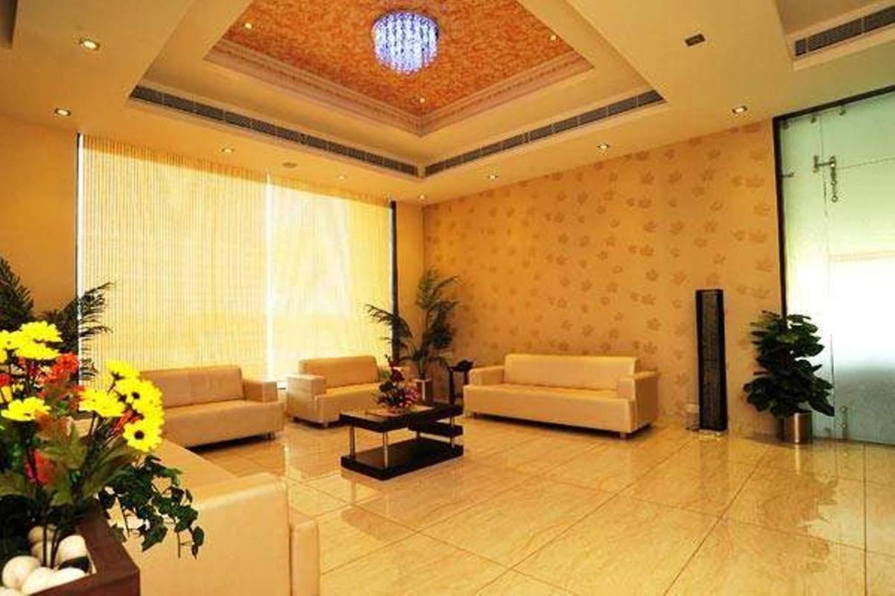 Krsna Lila By The Blues Hotel Sanand Exterior photo